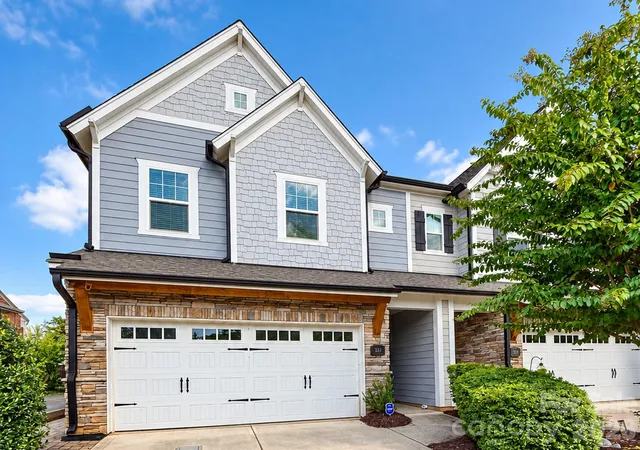 Photo 2 of Townhouse for sale at 337 Belton St, Charlotte, NC 28209 | MLS# 4431840 | Listing updated on 2026-10-09