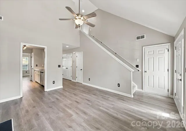 Photo 4 of Single family home for sale at 7812 Montbrook Dr, Charlotte, NC 28214 | MLS# 4431853 | Listing updated on 2026-10-07