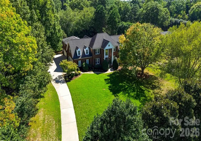 Photo 1 of Sale Pending at 4301 Horseshoe Bnd, Matthews, NC 28104 | MLS# 4431860 | Listing updated on 2026-10-17