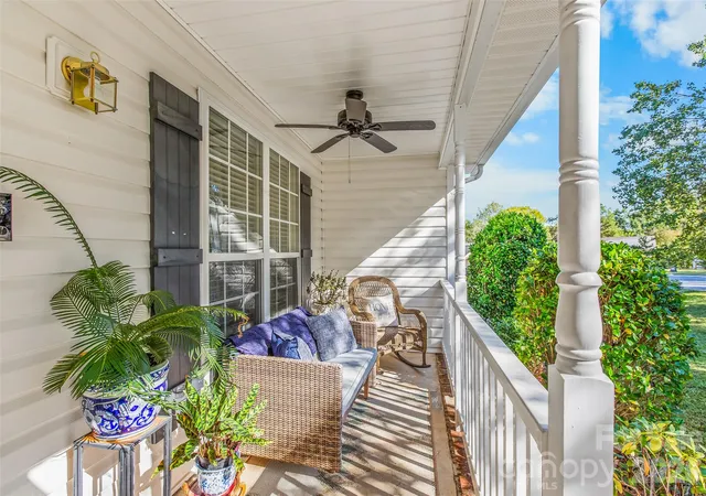Photo 2 of Single family home for sale at 4618 Hendrix Ct, Concord, NC 28025 | MLS# 4431884 | Listing updated on 2026-10-08