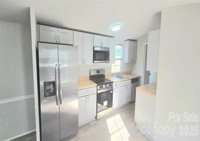 Photo 1 of Single family home for sale at 968 Cy Cir, Concord, NC 28025 | MLS# 4431895 | Listing updated on 2026-10-10