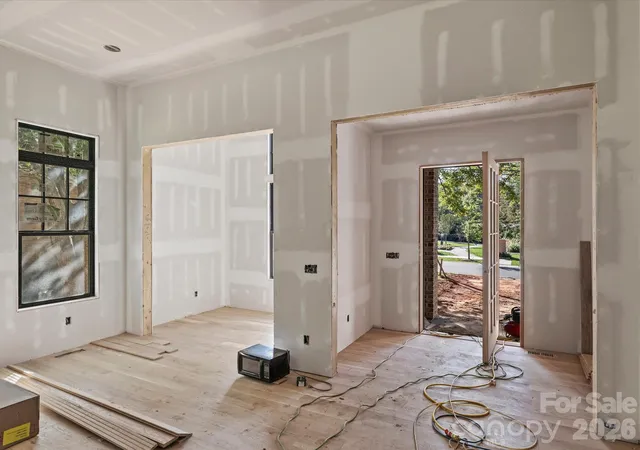 Photo 2 of Single family home for sale at 6509 Hazelton Dr, Charlotte, NC 28210 | MLS# 4431899 | Listing updated on 2026-10-16