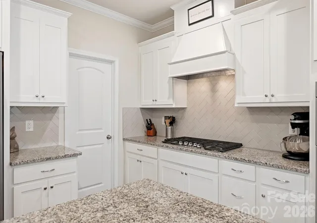 Photo 4 of Single family home for sale at 1403 Laggan Ln, Indian Trail, NC 28079 | MLS# 4431903 | Listing updated on 2026-10-18