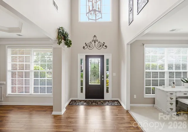 Photo 3 of Single family home for sale at 1121 Deep Holw Ct, Waxhaw, NC 28173 | MLS# 4431905 | Listing updated on 2026-10-10