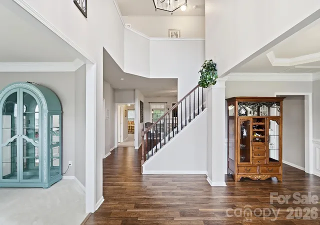 Photo 3 of Single family home for sale at 1121 Deep Holw Ct, Waxhaw, NC 28173 | MLS# 4431905 | Listing updated on 2026-10-10