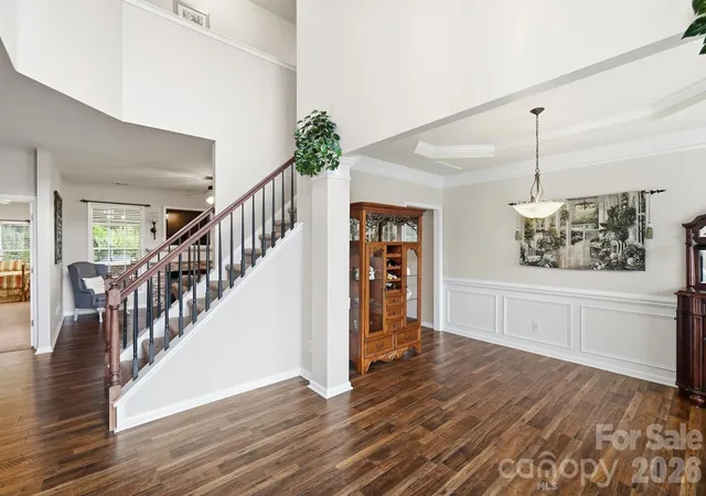 Photo 4 of Single family home for sale at 1121 Deep Holw Ct, Waxhaw, NC 28173 | MLS# 4431905 | Listing updated on 2026-10-10