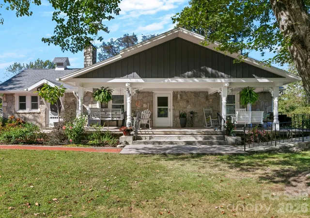 Single family home for sale at 389 & 405 Courtland Blvd, Hendersonville, NC 28791 | MLS# 4431910
