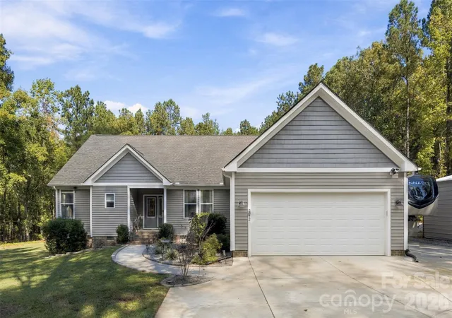 Photo 2 of Single family home for sale at 2072 Old Fry Ln, Lancaster, SC 29720 | MLS# 4431930 | Listing updated on 2026-10-09