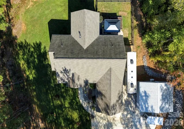 Photo 3 of Single family home for sale at 2072 Old Fry Ln, Lancaster, SC 29720 | MLS# 4431930 | Listing updated on 2026-10-09