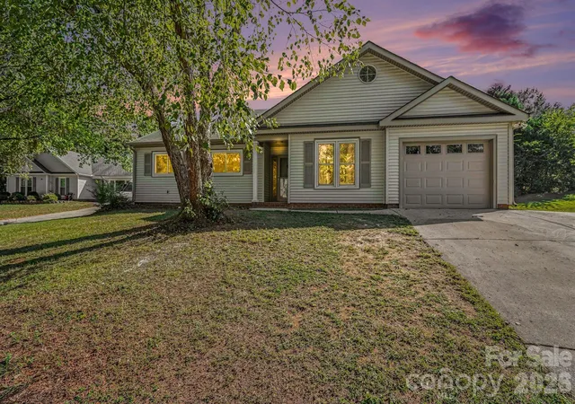 Photo 1 of Single family home for sale at 1279 Willowbreeze Ct Sw, Concord, NC 28025 | MLS# 4431948 | Listing updated on 2026-10-10