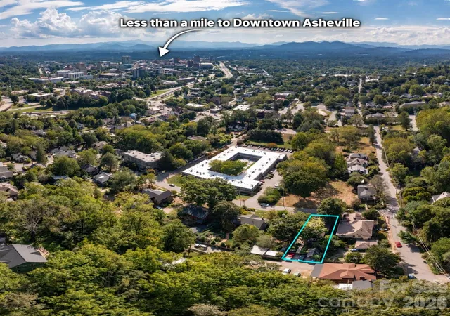 Photo 3 of Single family home for sale at 133 Furman Ave, Asheville, NC 28801 | MLS# 4431950 | Listing updated on 2026-10-29