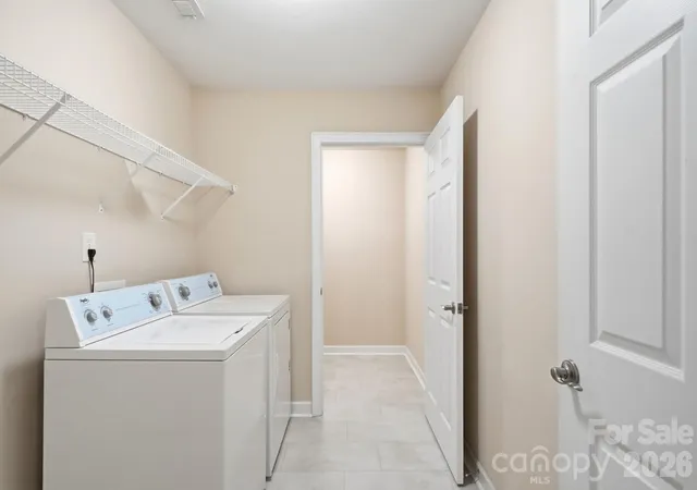 Photo 3 of Condo for sale at 5518 Prosperity View Dr, Charlotte, NC 28269 | MLS# 4431968 | Listing updated on 2026-10-15