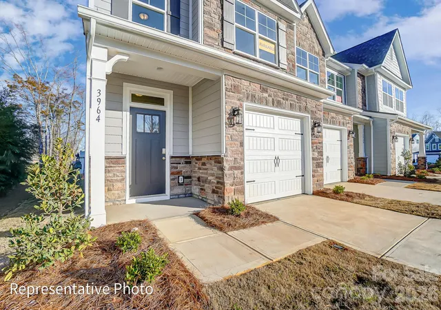 Photo 4 of Townhouse for sale at 4332 Black Ct, Harrisburg, NC 28075 | MLS# 4431998 | Listing updated on 2026-10-07