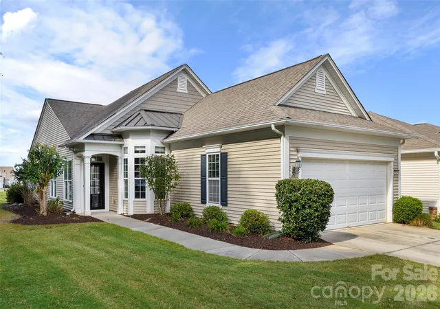 Photo 1 of Single family home for sale at 7000 Great Smoky Pl, Fort Mill, SC 29707 | MLS# 4432013 | Listing updated on 2026-10-08