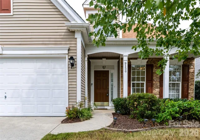 Photo 2 of Single family home for sale at 9150 Beaver Brk Way, Charlotte, NC 28277 | MLS# 4432015 | Listing updated on 2026-10-14