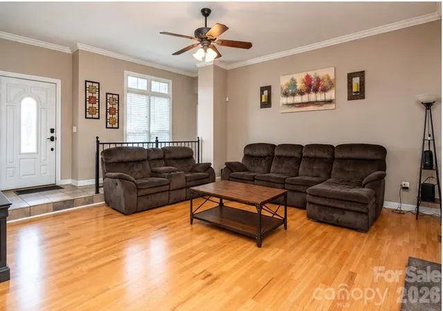 Photo 4 of Single family home for sale at 2915 Woodfield Ln, Lincolnton, NC 28092 | MLS# 4432025 | Listing updated on 2026-10-10