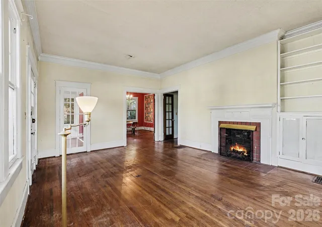 Photo 4 of Single family home for sale at 510 Hawthorne Ln, Charlotte, NC 28204 | MLS# 4432026 | Listing updated on 2026-10-26