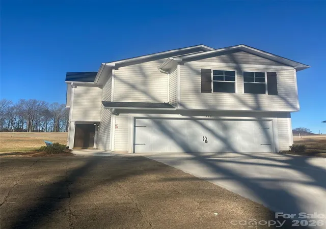 Photo 1 of Single family home for sale at 670 Whitaker Rd, Boiling Springs, NC 28017 | MLS# 4432037 | Listing updated on 2026-10-07