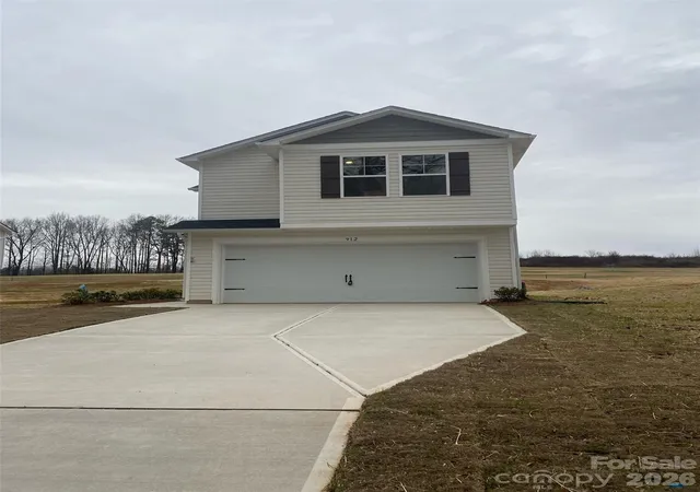 Photo 4 of Single family home for sale at 670 Whitaker Rd, Boiling Springs, NC 28017 | MLS# 4432037 | Listing updated on 2026-10-07