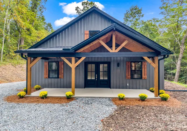 Single family home for sale at 2718 Cove Rd, Rutherfordton, NC 28139 | MLS# 4432044