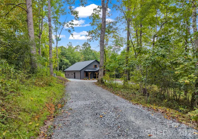 Photo 3 of Single family home for sale at 2718 Cove Rd, Rutherfordton, NC 28139 | MLS# 4432044 | Listing updated on 2026-10-08