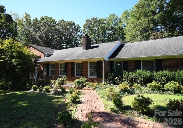 Single family home for sale at 1308 Laurel St NE, Valdese, NC 28690 | MLS# 4432048
