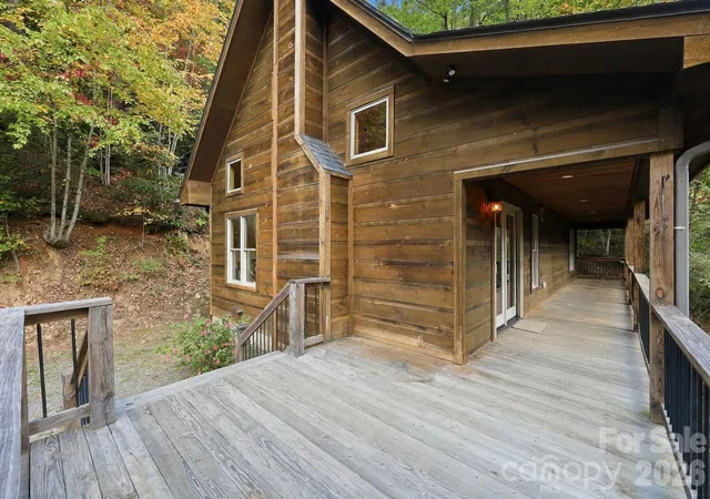 Photo 3 of Single family home for sale at 139 Lakey Gap Acres, Black Mountain, NC 28711 | MLS# 4432055 | Listing updated on 2026-10-22