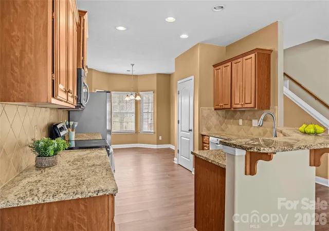 Photo 1 of Single family home for sale at 2532 Glyncastle Way, Gastonia, NC 28056 | MLS# 4432060 | Listing updated on 2026-10-07