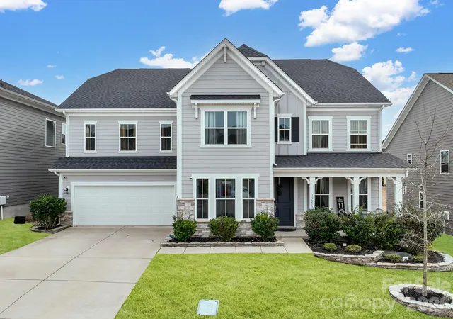 Photo 3 of Single family home for sale at 15213 Shallow Ridge Rd, Charlotte, NC 28278 | MLS# 4432062 | Listing updated on 2026-10-08