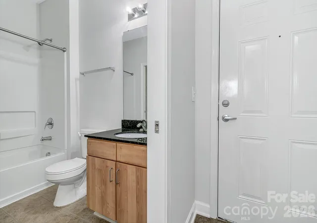Listing Photo 4 - Condo for sale in building located at 1000 Olde Eastwood Vlg Blvd, Asheville, NC 28803 - Unit #201