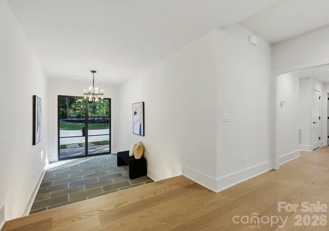 Photo 4 of Single family home for sale at 5401 Lancelot Dr, Charlotte, NC 28270 | MLS# 4432070 | Listing updated on 2026-10-29