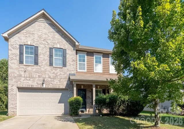 Photo 1 of Single family home for sale at 5214 Elementary View Dr, Charlotte, NC 28269 | MLS# 4432074 | Listing updated on 2026-10-23