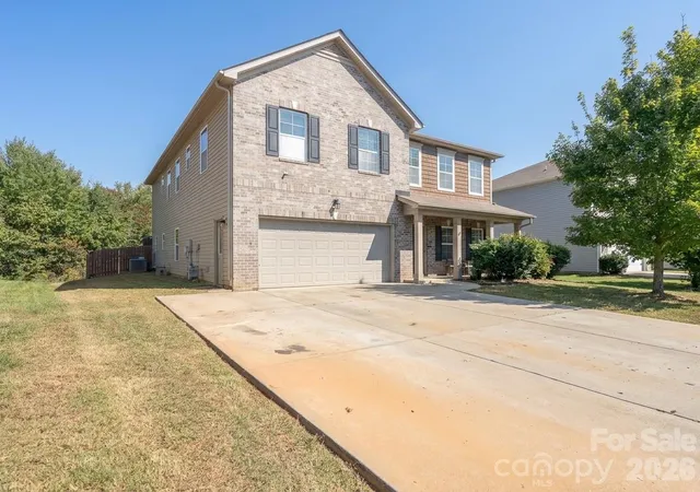 Photo 1 of Single family home for sale at 5214 Elementary View Dr, Charlotte, NC 28269 | MLS# 4432074 | Listing updated on 2026-10-23