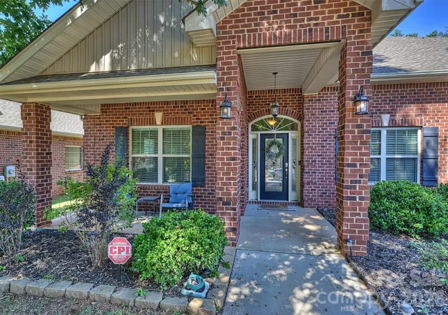 Photo 2 of Single family home for sale at 12411 Pine Ter Ct, Charlotte, NC 28273 | MLS# 4432087 | Listing updated on 2026-10-11