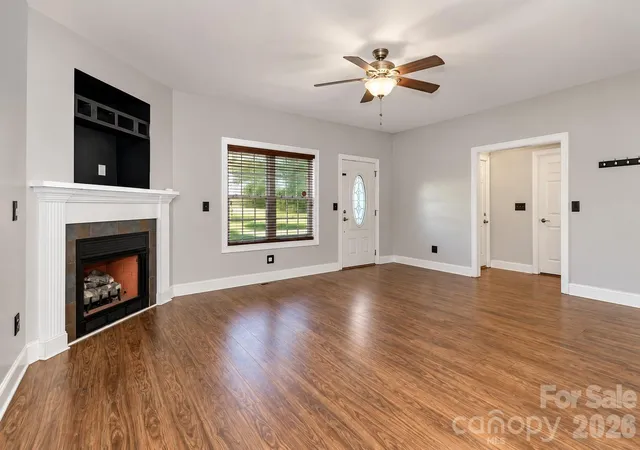 Photo 4 of Single family home for sale at 138 Westhaven Dr, Statesville, NC 28625 | MLS# 4432092 | Listing updated on 2026-10-09