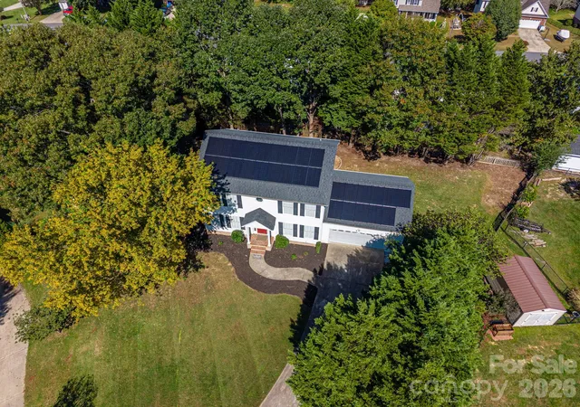 Photo 2 of Single family home for sale at 2730 24th Street Ct Ne, Hickory, NC 28601 | MLS# 4432109 | Listing updated on 2026-10-08