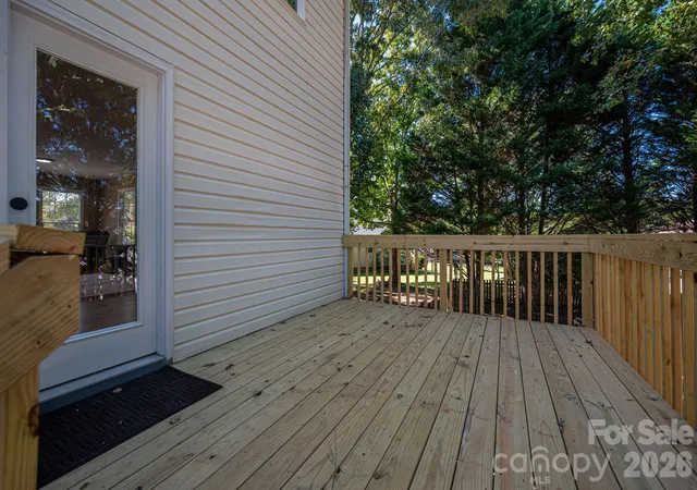 Photo 4 of Single family home for sale at 2730 24th Street Ct NE, Hickory, NC 28601 | MLS# 4432109 | Listing updated on 2026-10-08