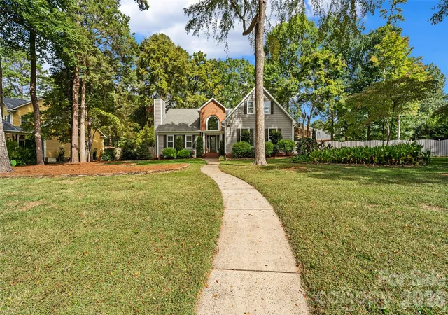 Photo 3 of Single family home for sale at 9831 Spring Harvest Dr, Mint Hill, NC 28227 | MLS# 4432113 | Listing updated on 2026-10-10