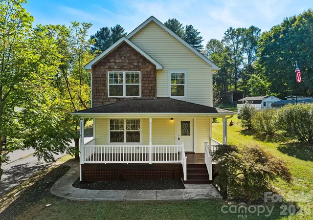 Single family home for sale at 81 Crayton Rd, Asheville, NC 28803 | MLS# 4432139