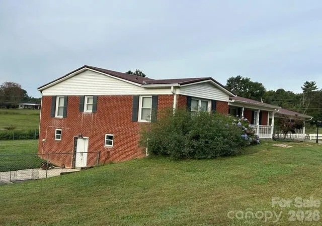 Photo 4 of Single family home for sale at 292 Old Henrietta Rd, Forest City, NC 28043 | MLS# 4432146 | Listing updated on 2026-10-12