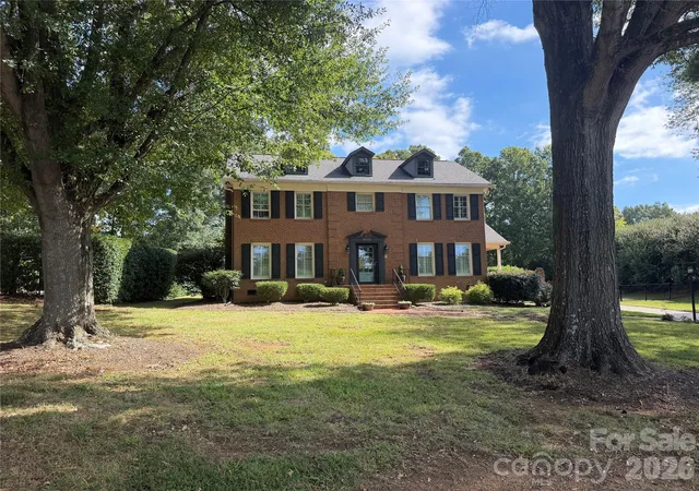 Photo 1 of Single family home for sale at 4533 Arborway Way, Charlotte, NC 28211 | MLS# 4432154 | Listing updated on 2026-10-09
