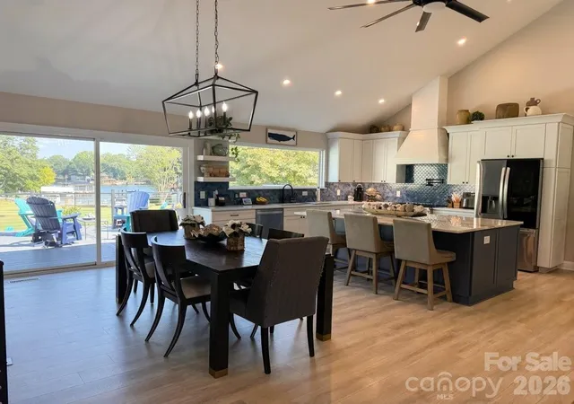 Photo 4 of Single family home for sale at 15800 Henry Ln, Huntersville, NC 28078 | MLS# 4432159 | Listing updated on 2026-10-18