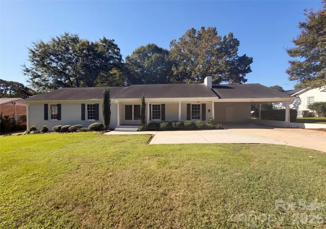 Photo 1 of Single family home for sale at 3309 Gardner Park Dr, Gastonia, NC 28054 | MLS# 4432163 | Listing updated on 2026-10-07