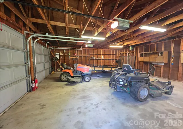 Photo 3 of Single family home for sale at 4106 Dallas High Shls Hwy, Dallas, NC 28034 | MLS# 4432167 | Listing updated on 2026-10-07