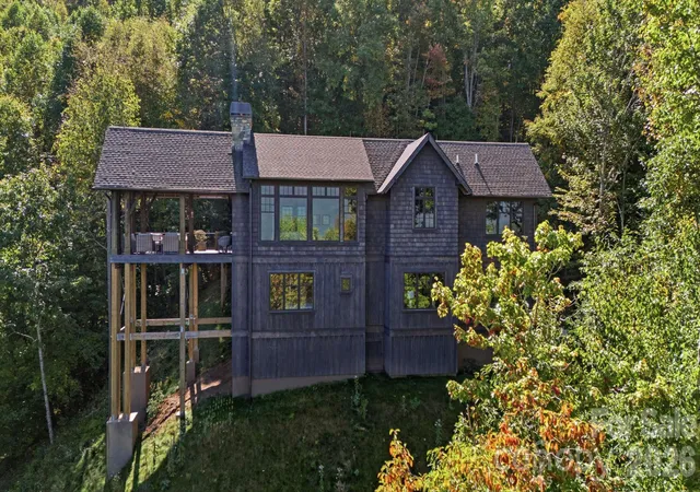 Photo 4 of Single family home for sale at 61 Ridgeline Way #68, Sylva, NC 28779 | MLS# 4432177 | Listing updated on 2026-10-10
