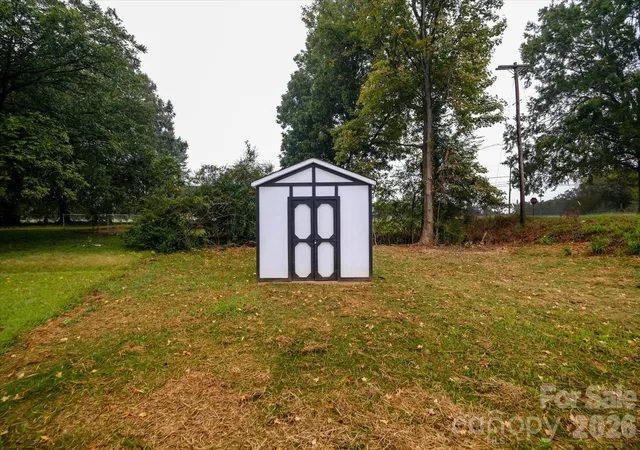 Photo 27 of Single family home for sale at 902 W Alabama Ave, Bessemer City, NC 28016 | MLS# 4432180 | Listing updated on 2026-10-08