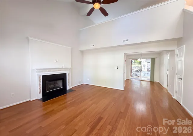 Photo 2 of Single family home for sale at 10526 Glory Meadow Ct, Charlotte, NC 28278 | MLS# 4432181 | Listing updated on 2026-10-08