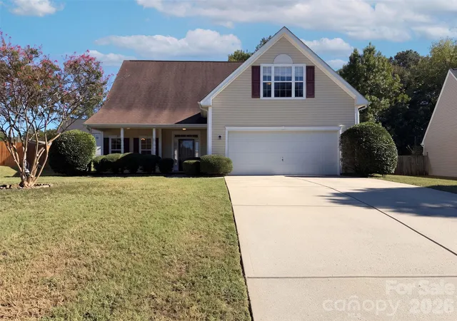 Photo 1 of Single family home for sale at 2749 Ramble Wood Ct, Rock Hill, SC 29730 | MLS# 4432183 | Listing updated on 2026-10-09
