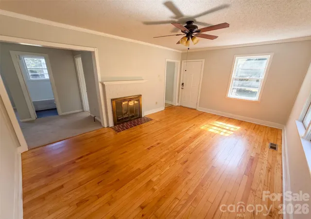 Photo 3 of Single family home for sale at 521 Grace Ave, Lancaster, SC 29720 | MLS# 4432190 | Listing updated on 2026-10-09