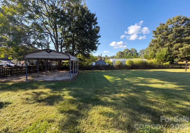 Photo 4 of Single family home for sale at 1145 Stone Rd, Salisbury, NC 28146 | MLS# 4432193 | Listing updated on 2026-10-08